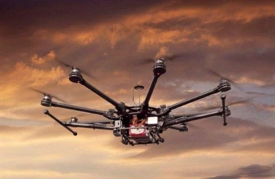¿Cuáles son las funciones de los equipos de interferencia portátiles con drones?